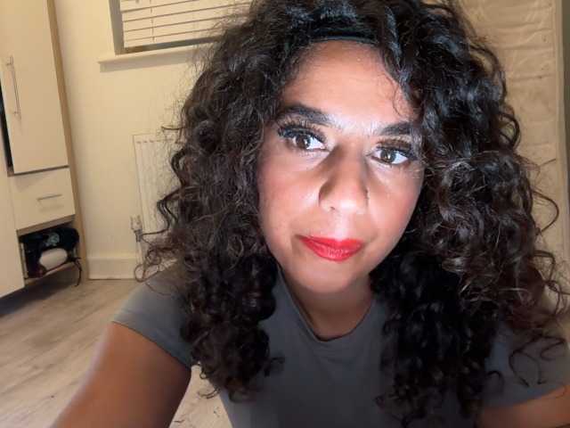 fayfay21 live cam on BongaCams