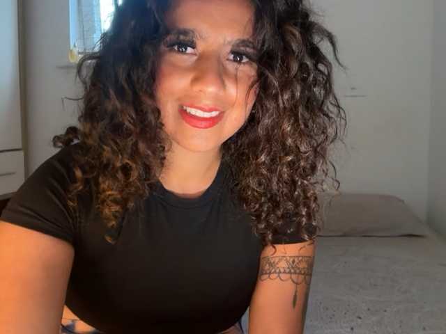 fayfay21 live cam on BongaCams