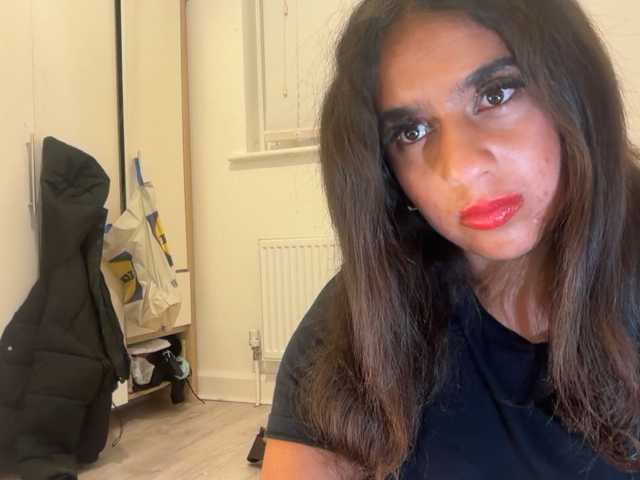 fayfay21 live cam on BongaCams