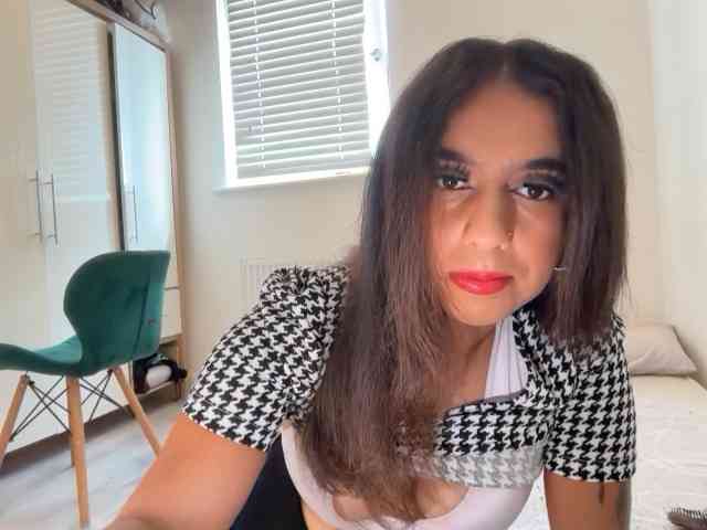 Model: fayfay21