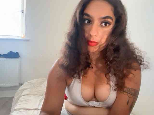 Model: fayfay21