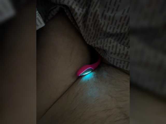 VolnaV live webcam show