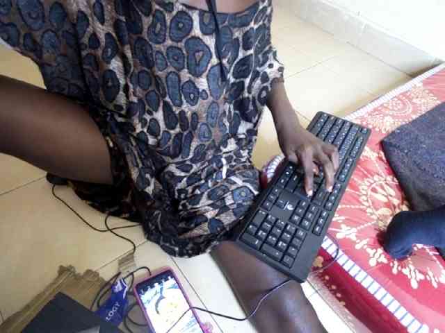 Pretty1231a webcam