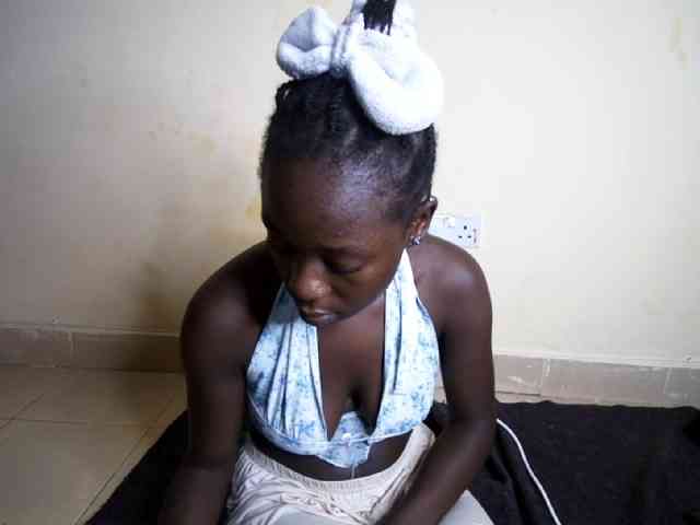 Pretty1231a webcam