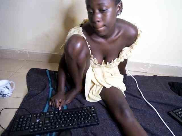 Pretty1231a webcam