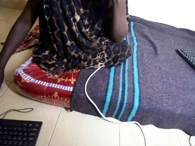 Pretty1231a webcam