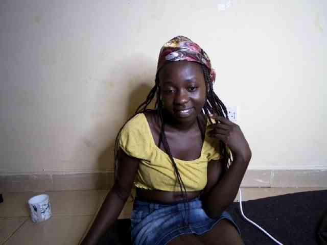 Pretty1231a webcam