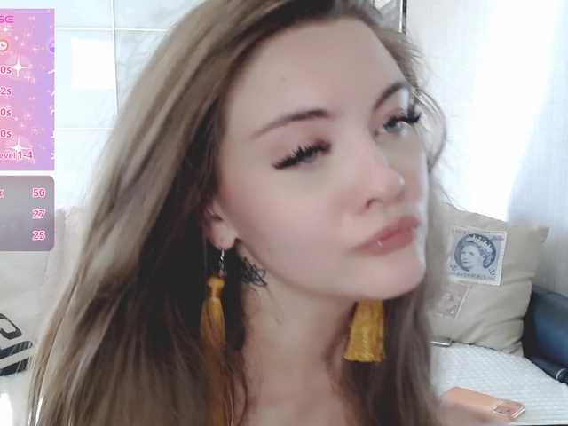 KarolinaLiss live cam on BongaCams