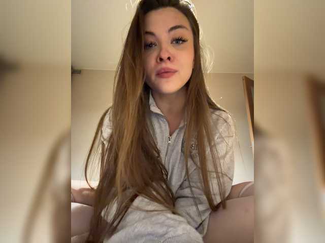 KarolinaLiss live cam on BongaCams