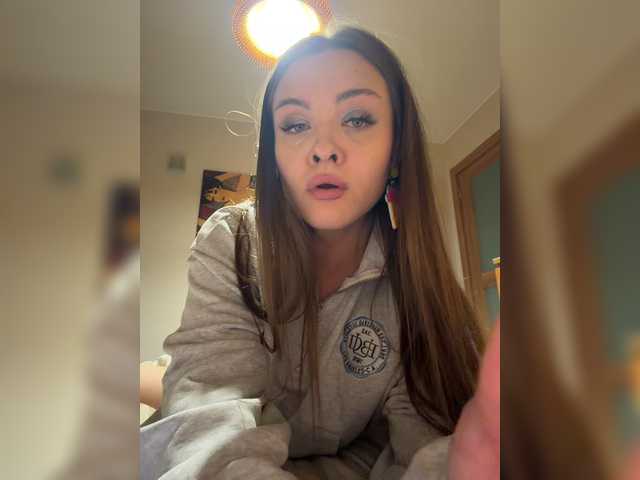 KarolinaLiss live cam on BongaCams