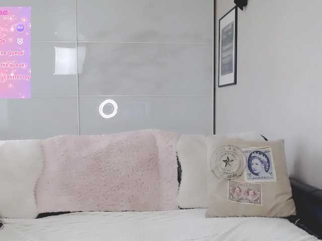 KarolinaLiss live cam on BongaCams