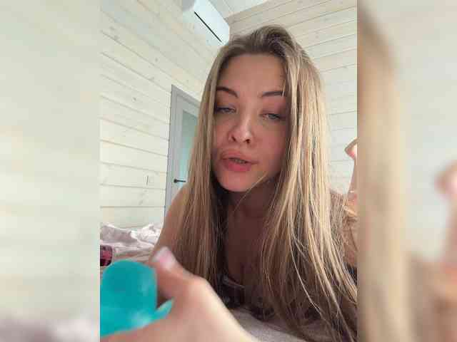 KarolinaLiss Live Webcam on BongaCams