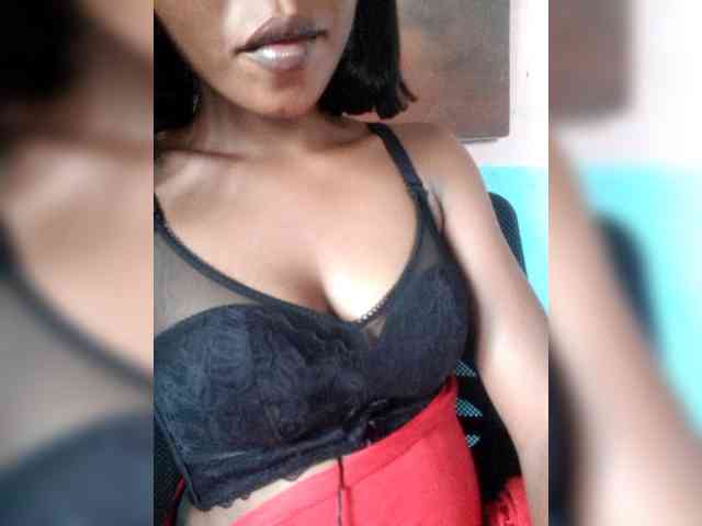 HotEbonyGirl webcam