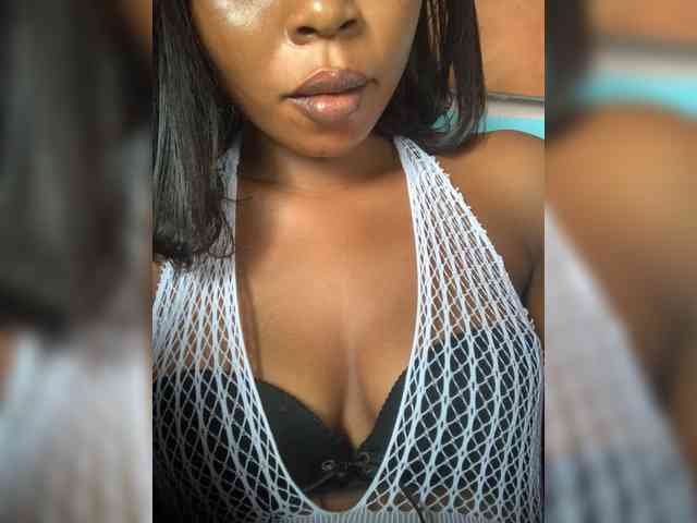 HotEbonyGirl webcam