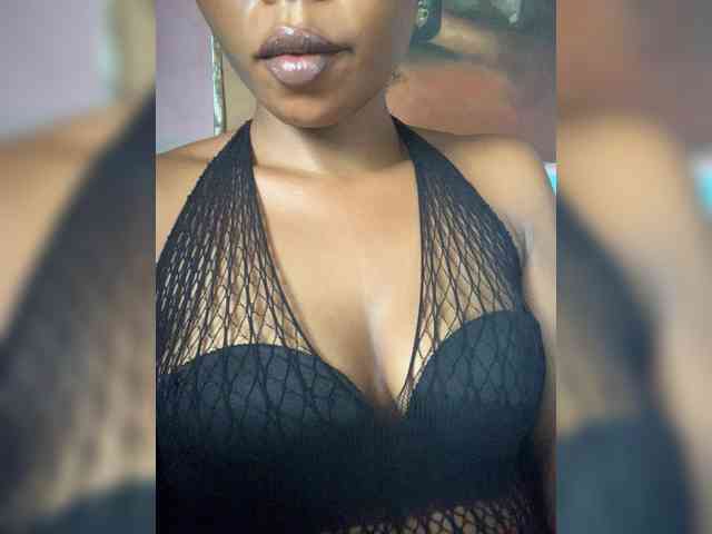 HotEbonyGirl webcam