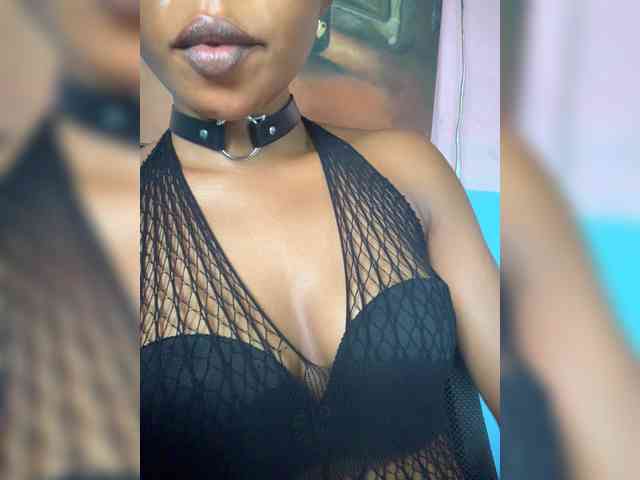 HotEbonyGirl webcam