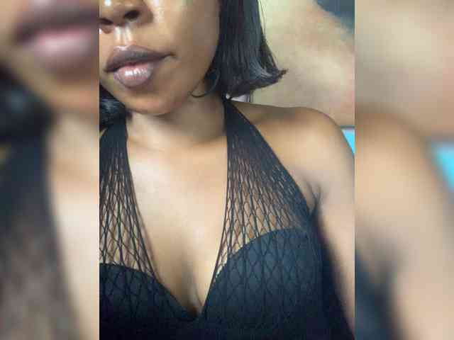 HotEbonyGirl Live Webcam on BongaCams