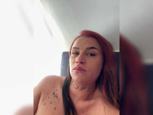 MokraPipunia04 live cam on BongaCams
