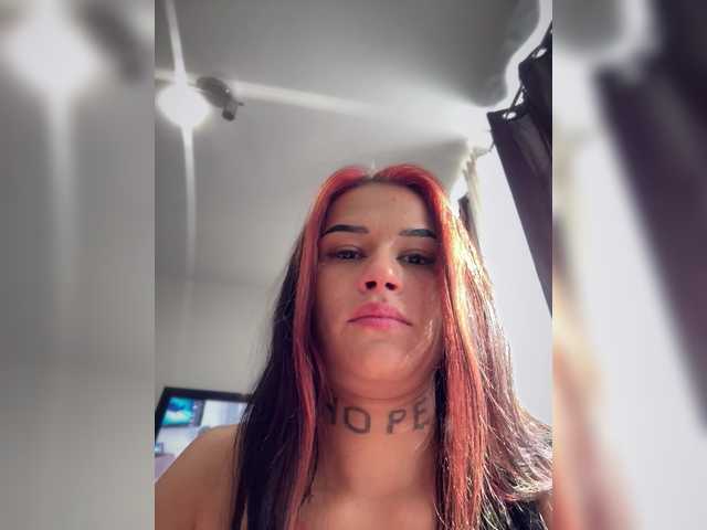 MokraPipunia04 — live female cam