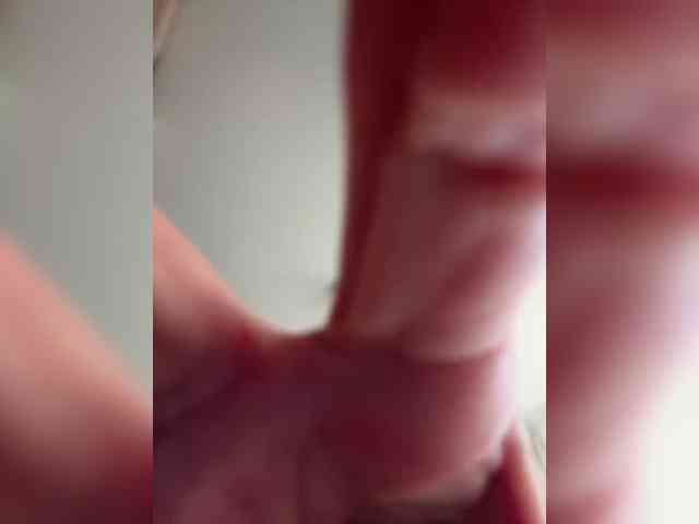 MokraPipunia04 webcam