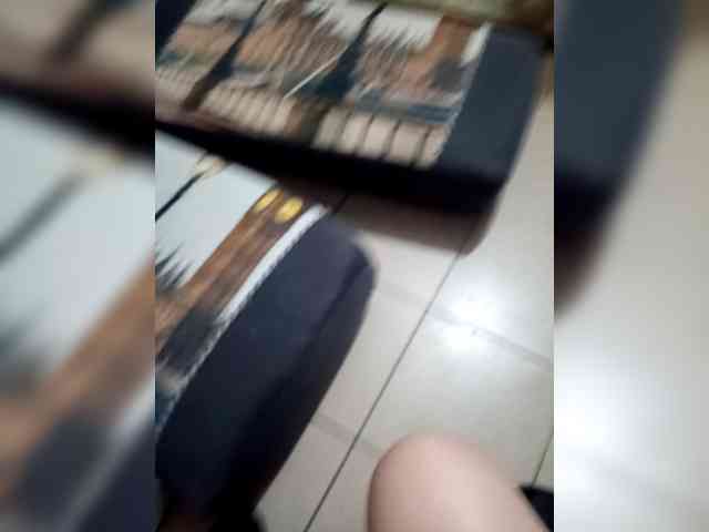 Yana25252525 webcam