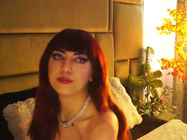 BlairLevine live cam on BongaCams