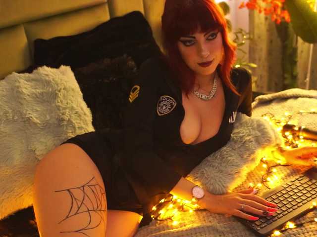 BlairLevine live cam on BongaCams