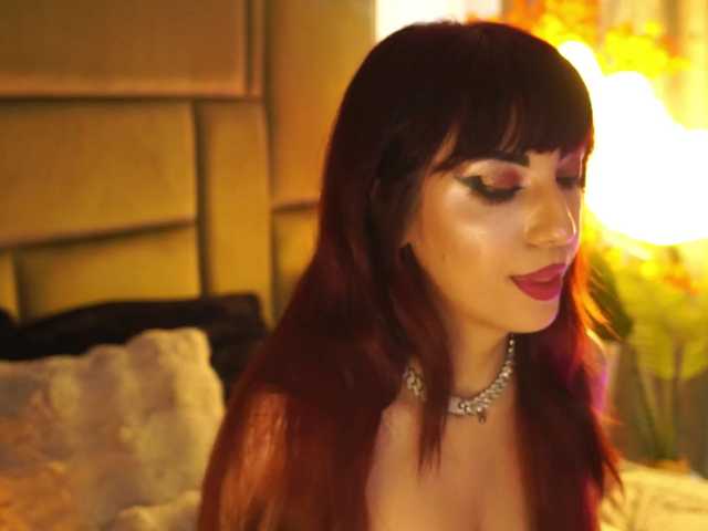 BlairLevine live cam on BongaCams