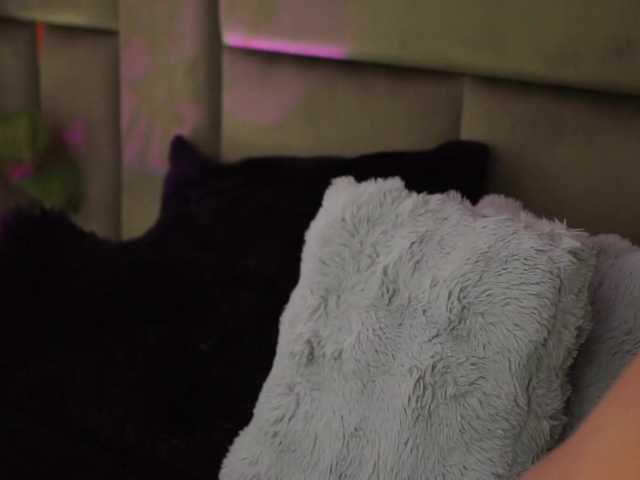 BlairLevine live cam on BongaCams