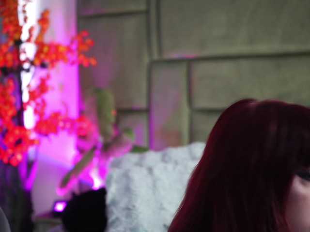 BlairLevine's BongaCams show and profile