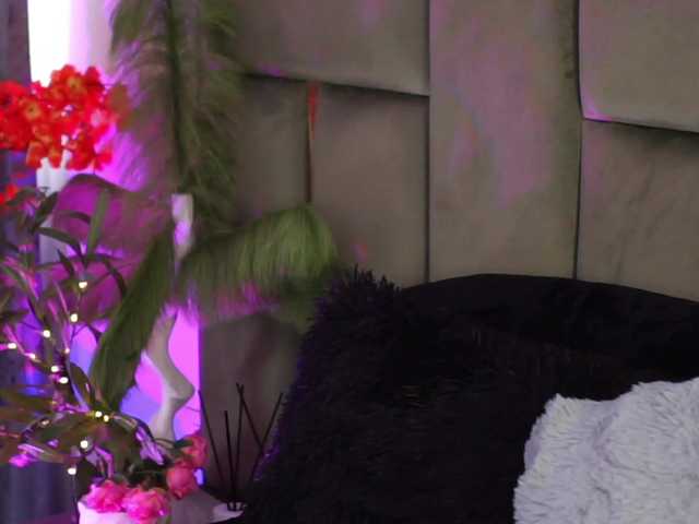 BlairLevine live cam on BongaCams