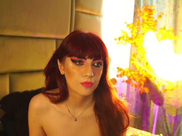 BlairLevine live cam on BongaCams