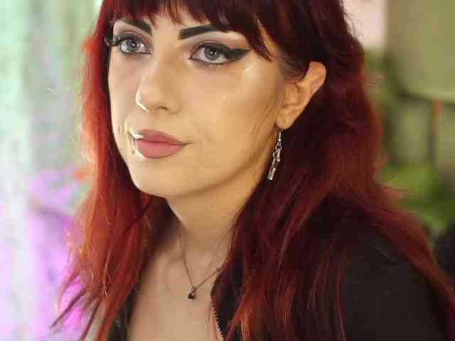 Modèle: BlairLevine