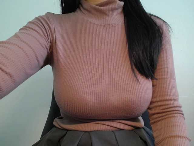 SalaChan's BongaCams show and profile