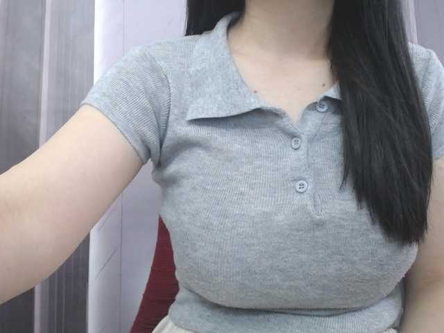 SalaChan live webcam show