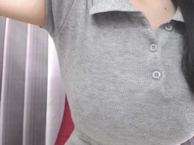 SalaChan live webcam show