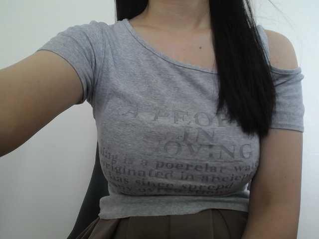 SalaChan live cam on UnifiedCams