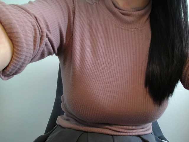 SalaChan's BongaCams show and profile