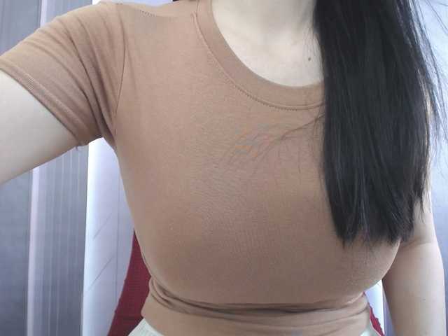 SalaChan live webcam show