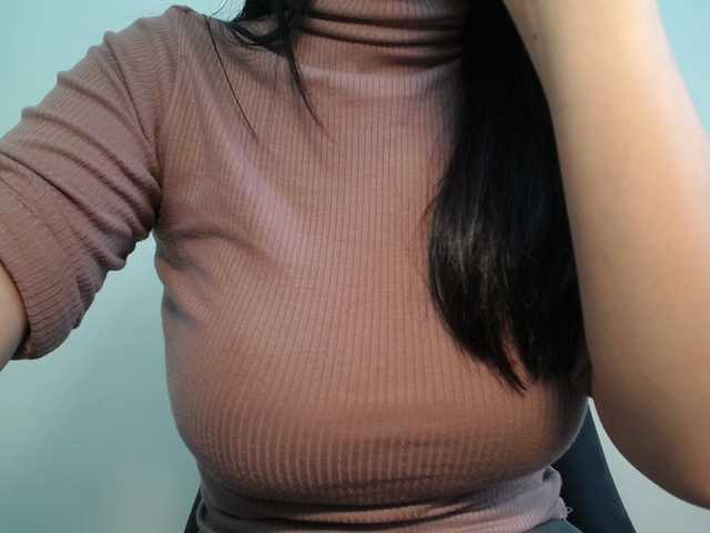 SalaChan's BongaCams show and profile