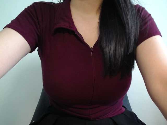 SalaChan's BongaCams show and profile