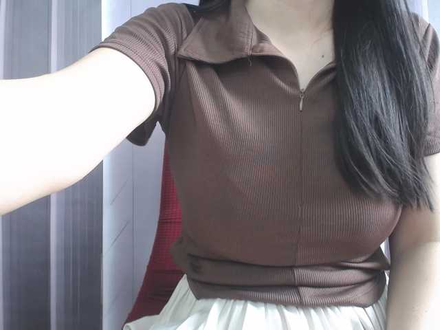 SalaChan live webcam show