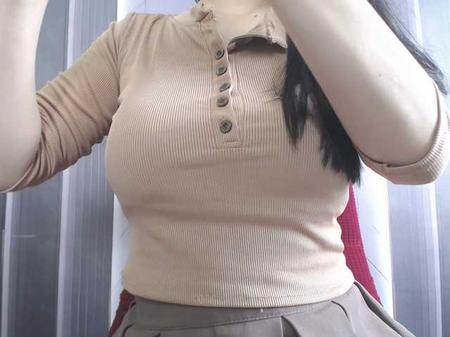 SalaChan, en directo ahora en BongaCams