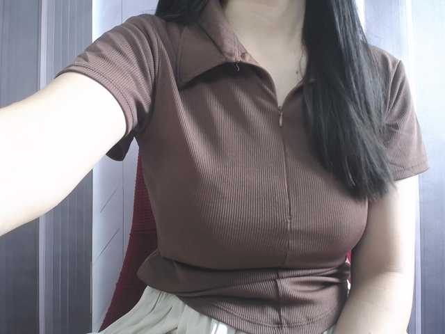 SalaChan live webcam show