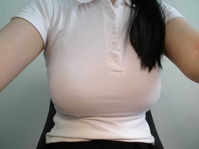 SalaChan's BongaCams show and profile