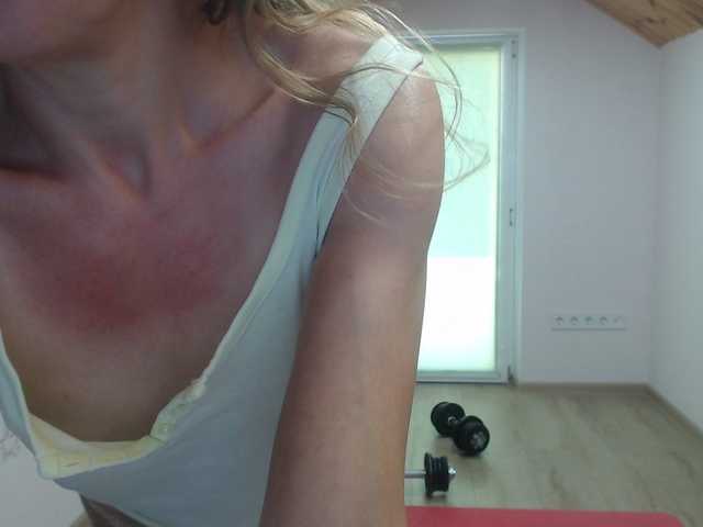 sportygirl1 live cam on BongaCams