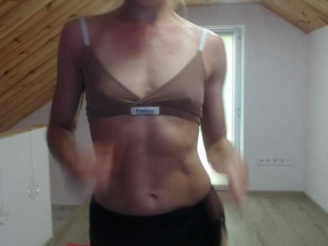 sportygirl1 live cam on BongaCams
