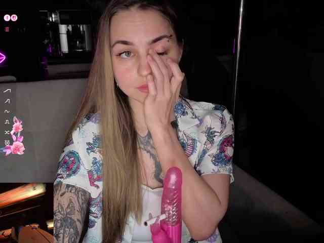 KrisVXN webcam