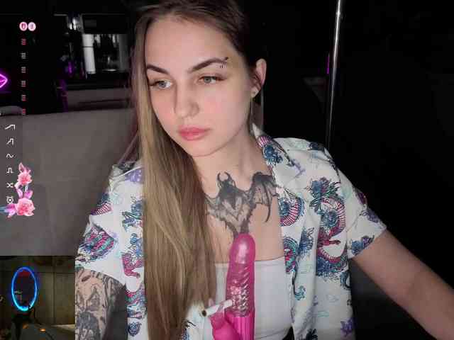 KrisVXN webcam