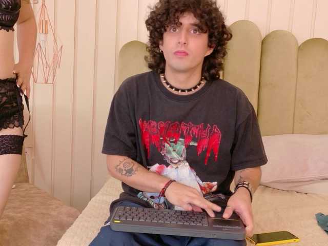 alesia-and-damian preview